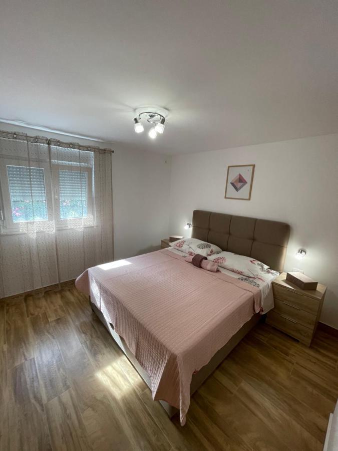 Ivan I Matej Apartma *