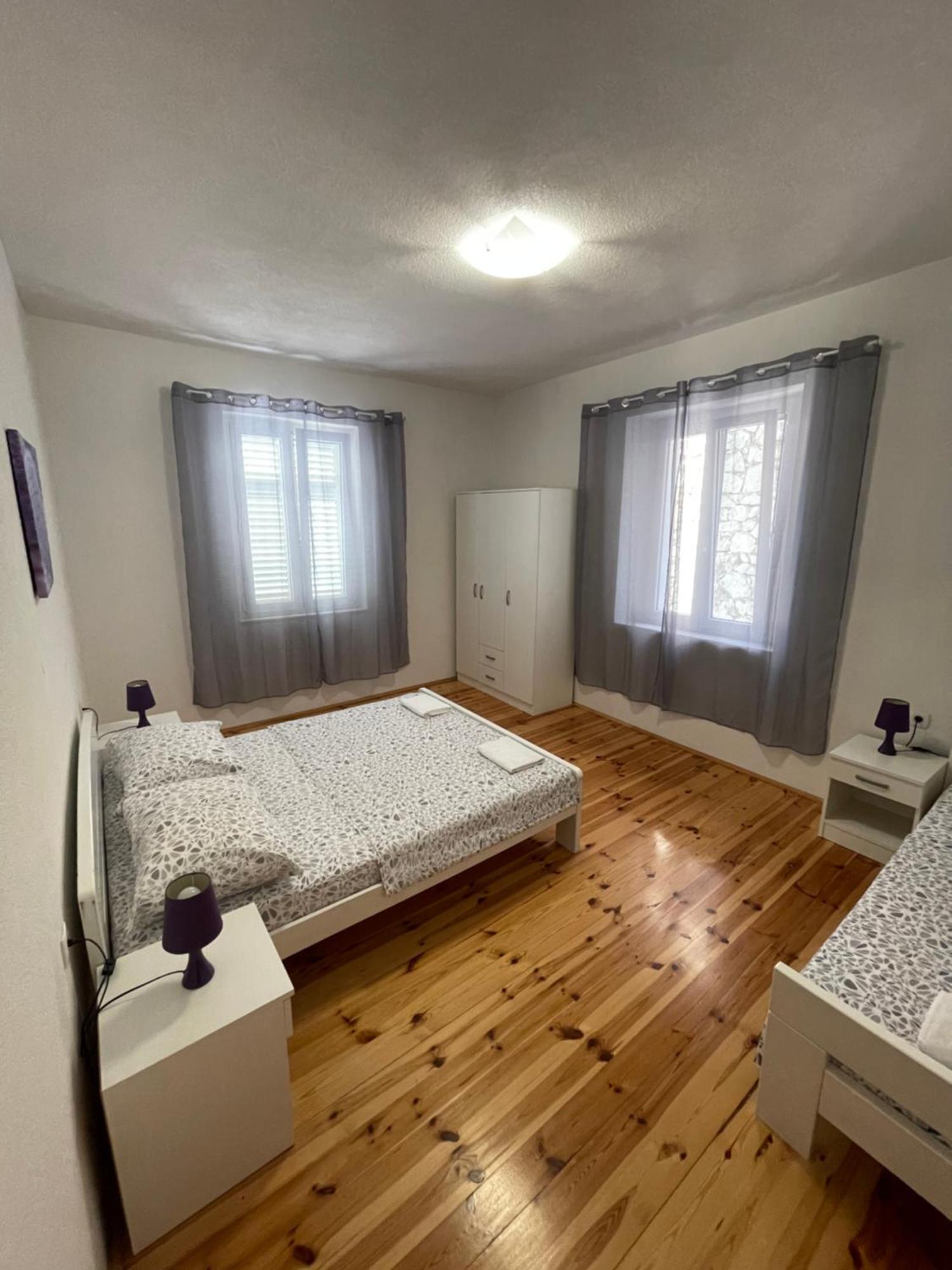 Ivan I Matej Apartma Blace